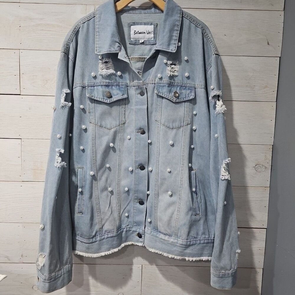 Between Us Jacket Blue Size 3X Distressed Denim Blue Jean Jacket Pearls